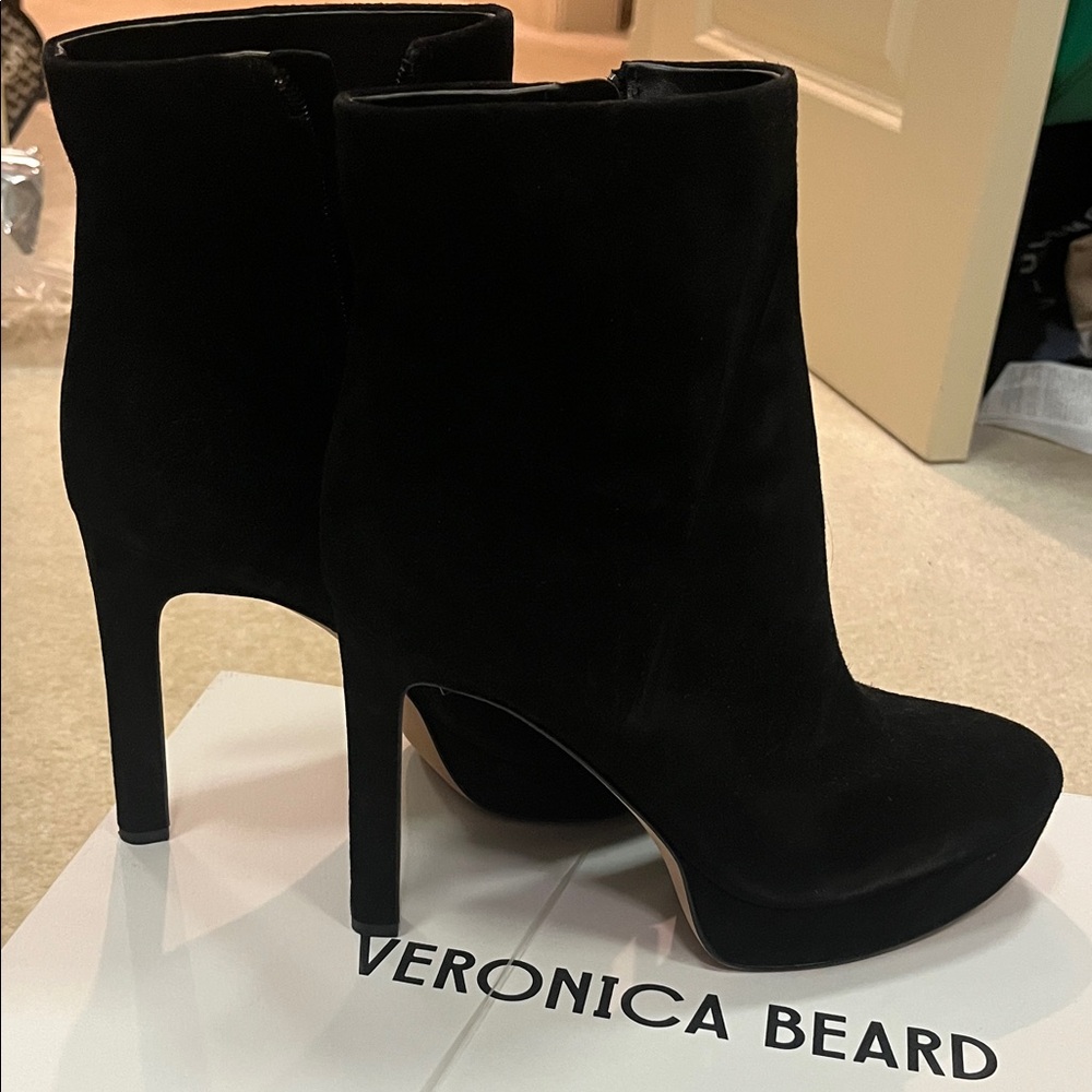 Veronica Beard Elegant Black Dali Booties (suede)